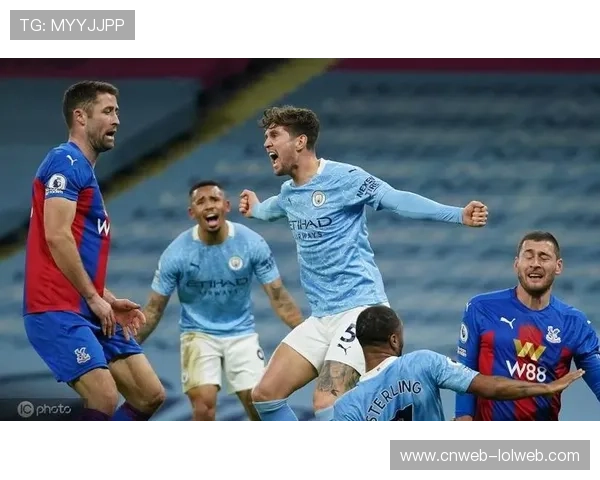 曼城后卫迪亚斯铁树开花，打入四年多来首粒英超进球