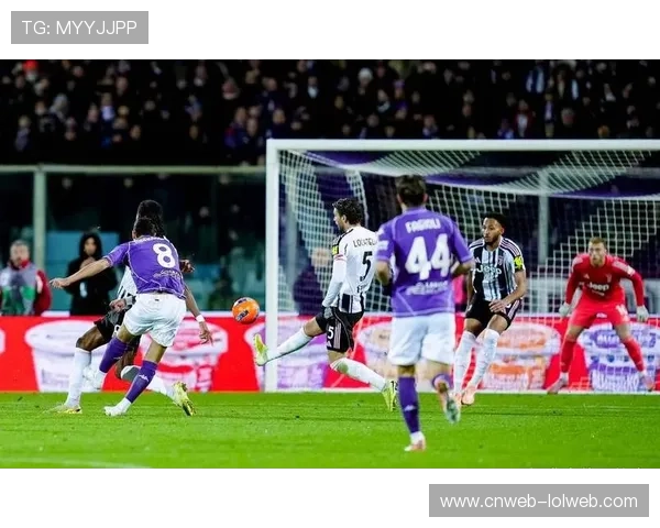 尤文图斯1-1战平莱切，戴维射失点球